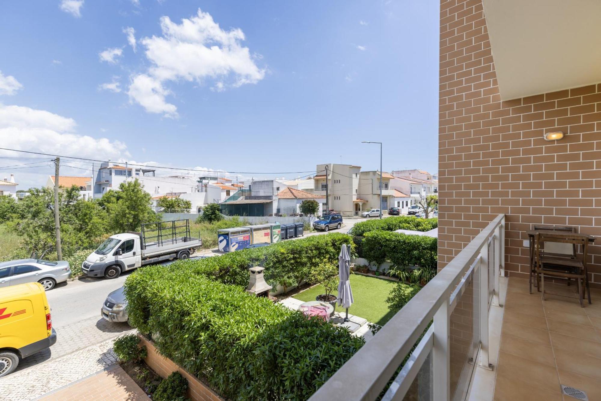 2 Bedroom Relax In Alvor By Innkeeper Extérieur photo