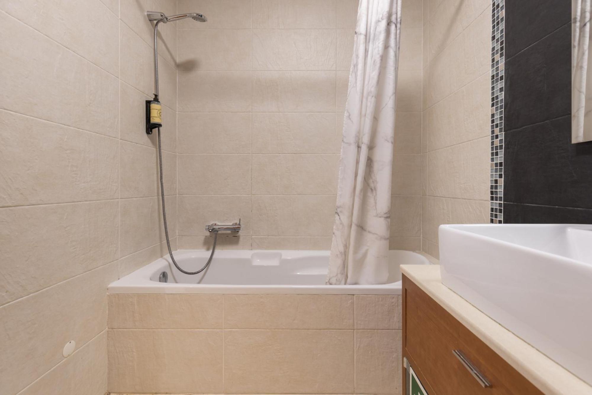 2 Bedroom Relax In Alvor By Innkeeper Extérieur photo
